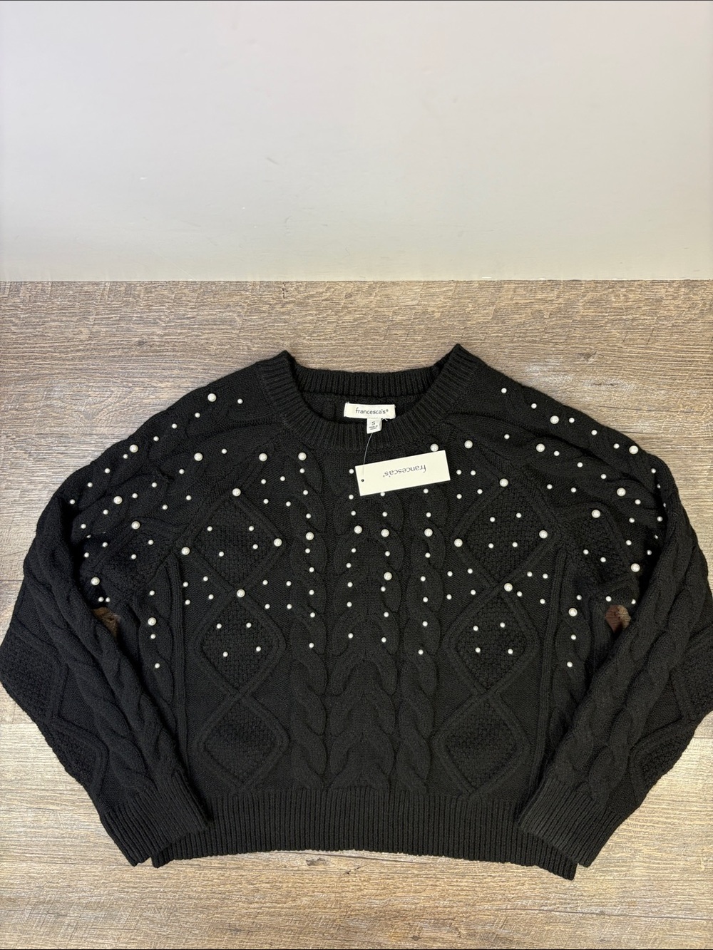 Francesca’s Pearl Embellished Cable Knit Cropped Sweater Black Size Small NWT